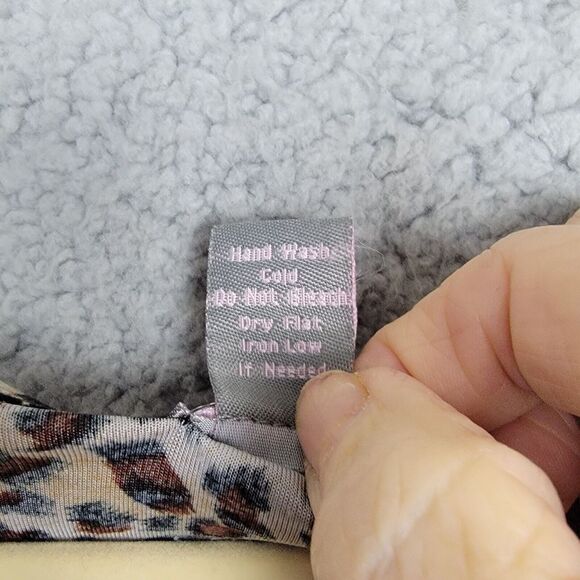 C. Oliver Blouse M Leopard Print Cold Shoulder Stretchy Silver Bead Embellished - Picture 9 of 16